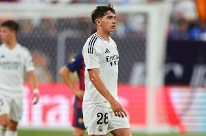 记者：赫塔费接近签下皇马21岁中场马里奥-马丁