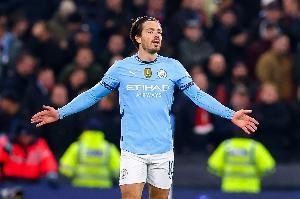 记者：若曼城季前训练时格拉利什仍未离队，他将被允许参加合练