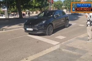 希望没事！德容抵达甘伯体育城接受检查，因肌肉不适退出荷兰集训